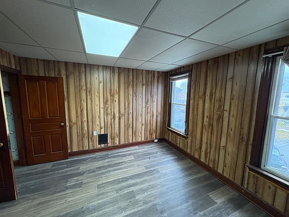 5th image of 118 Hummel Ave Floor 2