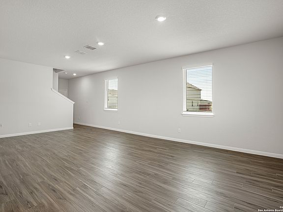 4th image of 4263 Ametrine Way