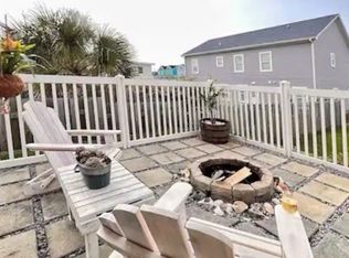 205 Barefoot Ln #C, Atlantic Beach, NC 28512