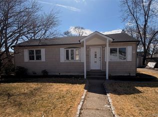 284 15th Street, West Babylon, NY