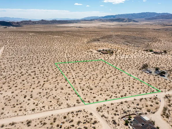 141 La Crescenta Dr, Joshua Tree, CA 92252