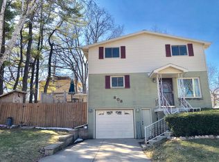 808 Newbury St, Ripon, WI 54971