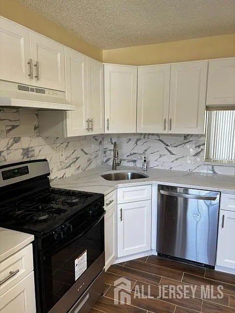 2 bed, 2.5 bath, $2,950 — Photo 4