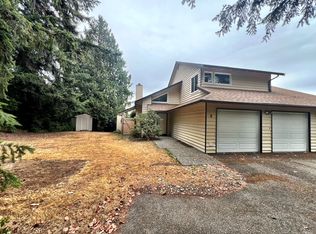 5925 Madrona Ave NE UNIT B, Bremerton, WA 98311
