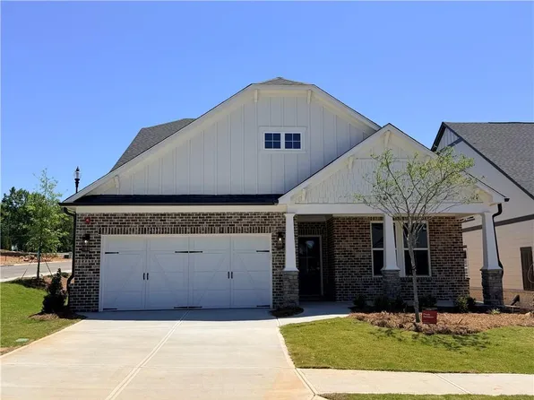 146 Willowfern Ln, Marietta, GA 30066