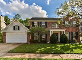 1832 Charity Ct, Fenton, MO
