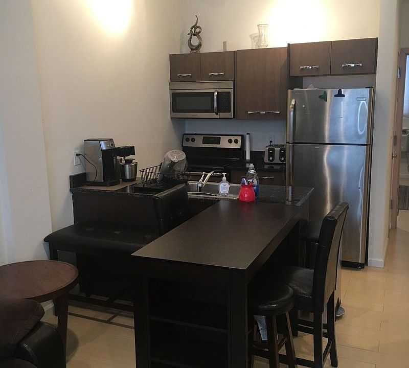 1st image of 4118 43rd St Ste Llb
