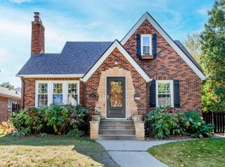 1616 Pinehurst Ave, Saint Paul, MN 55116