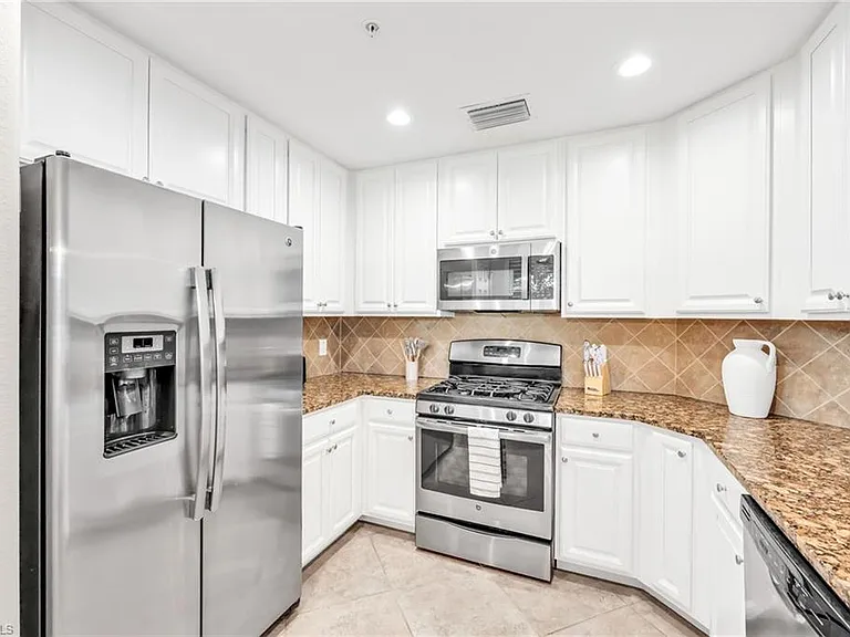 3159 Serena Ln #102 — Photo 16