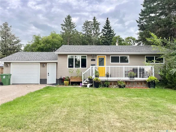 111 Lincoln AVENUE, Yorkton, SK S3N 2H1