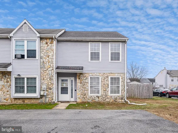 1 Von Steuben Ct, Newark, DE 19702