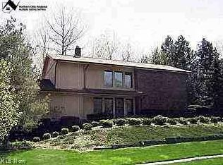 19335 Ivywood Trl, Strongsville, OH 44149