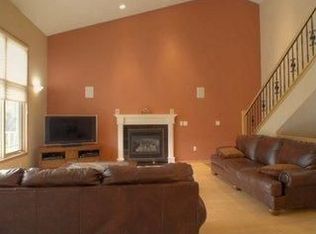 856 Aspen Valley Dr, Onalaska, WI 54650