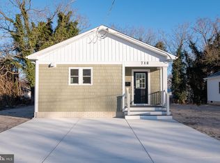 718 Thompson St, Seaford, DE 19973
