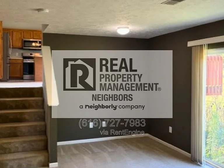 1636 Northbend Dr NE — Photo 35