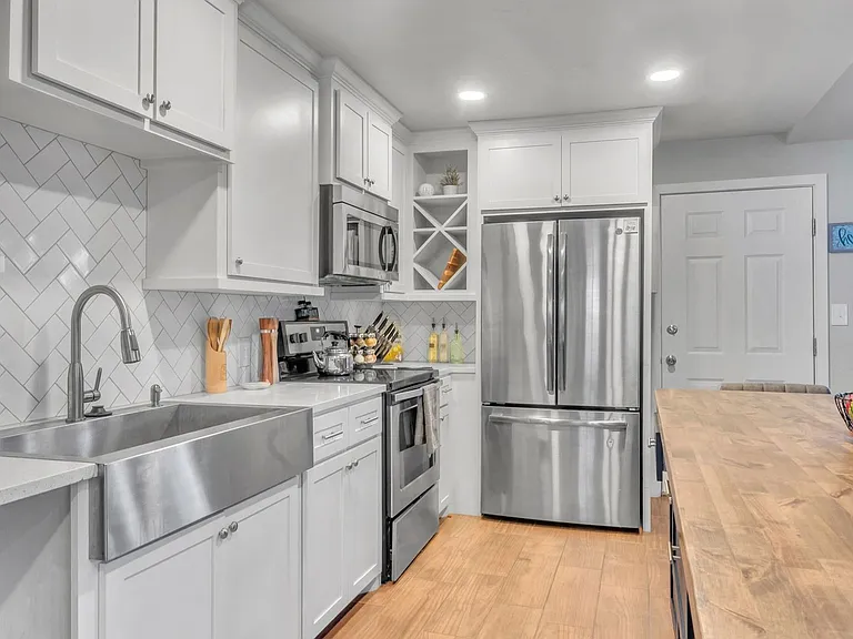 1115 Osage St — Photo 6