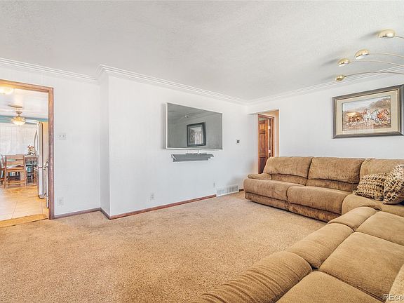 4th image of 1800 W Tennessee Ave