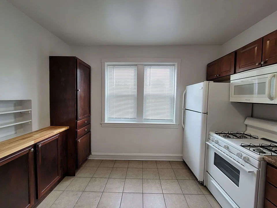 2 Bedroom (3052-2W)