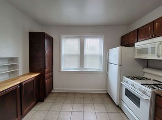 3052 W Irving Park Rd #3963149, Chicago, IL 60618