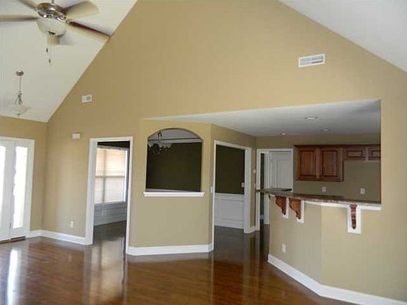 5th image of 283 Honeyberry Ln