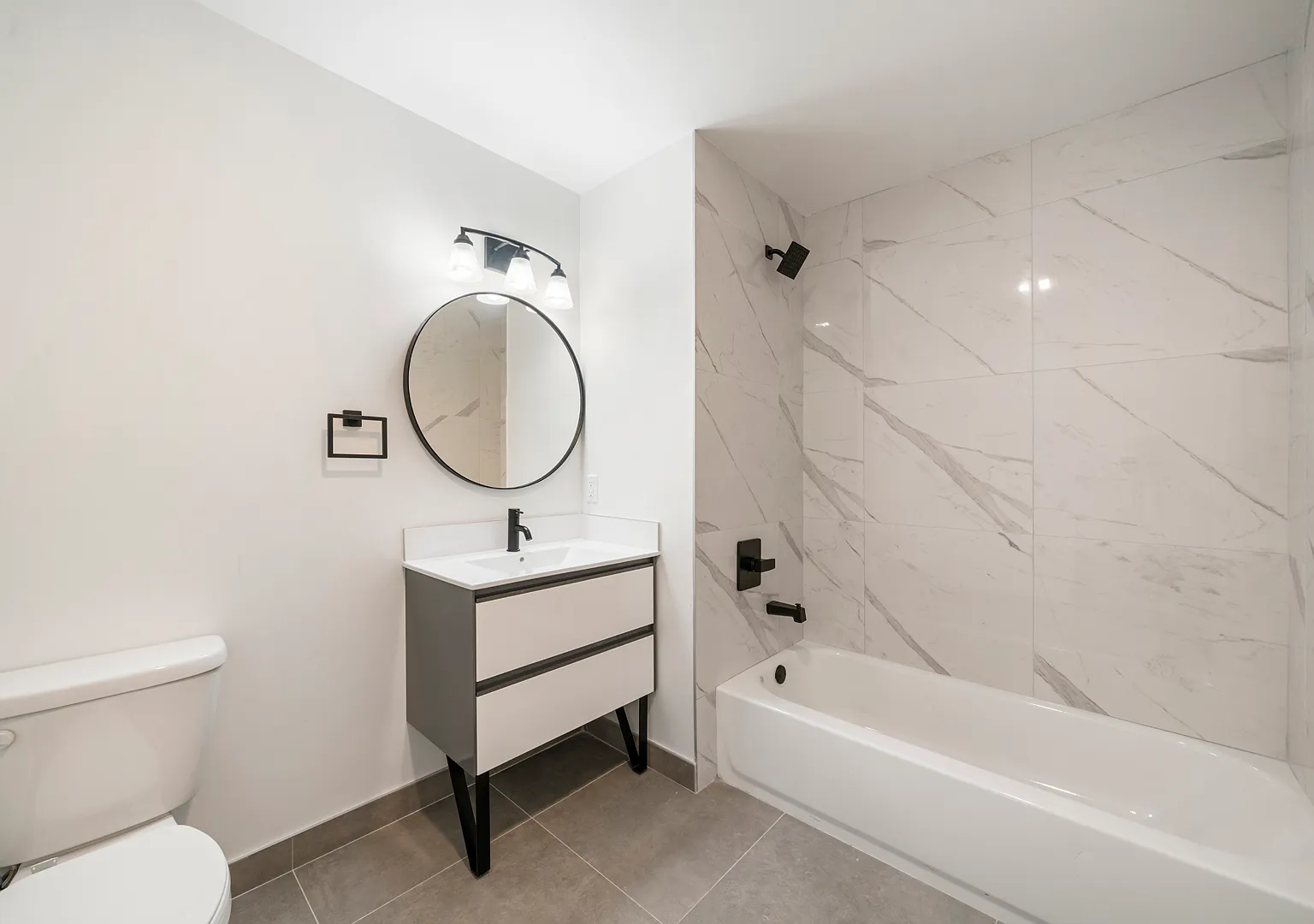 1 bed, 750 sqft, $1,900 — Photo 3