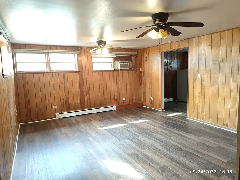 730 57th St #1B — Photo 1