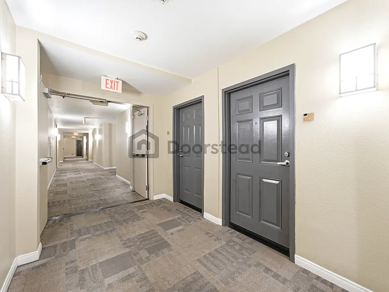 450 J St #5101 — Photo 12