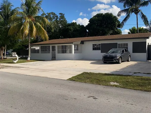 3820 NW 171st St, Miami Gardens, FL 33055