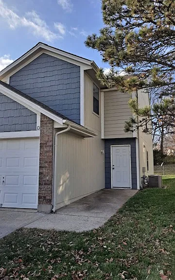 2107 Highridge Dr #D — Photo 11