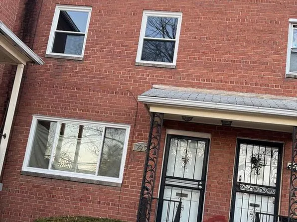 7912 Riggs Rd, Hyattsville, MD 20783