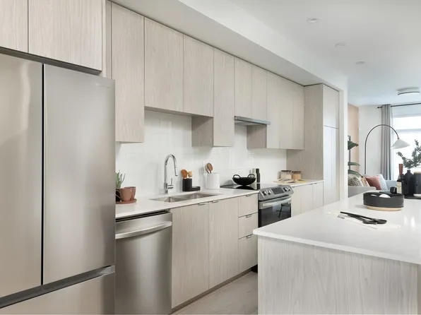 16355 21st Ave #37, Surrey, BC V3Z 1K9