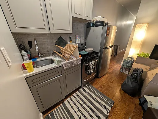 Kitchen, photo 2