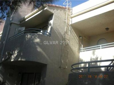 960 N Sloan Ln APT 205, Las Vegas, NV, 89110