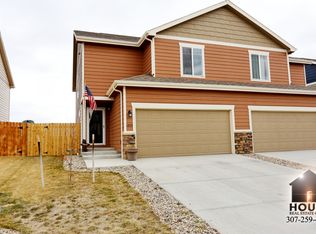 6850 Umpqua River Rd, Casper, WY 82604