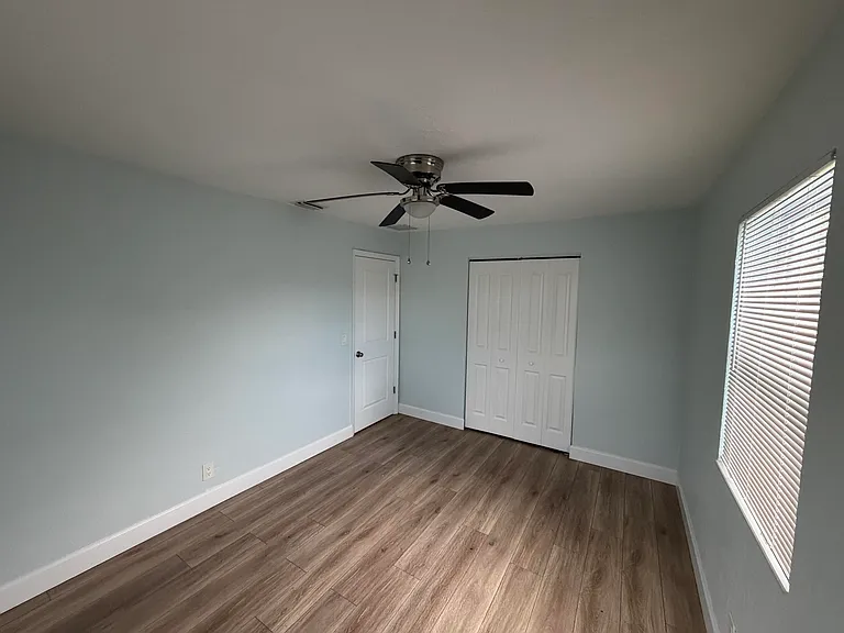 442 Winters St — Photo 25