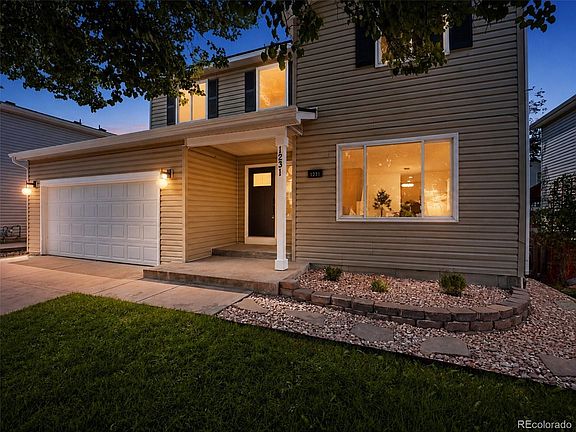 3rd image of 1231 Spring Creek Court