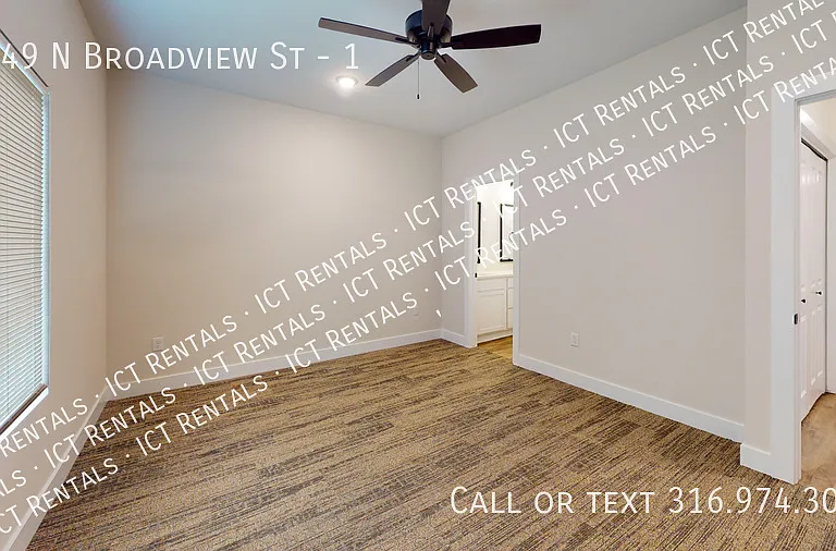1149 N Broadview Ln #1 — Photo 3