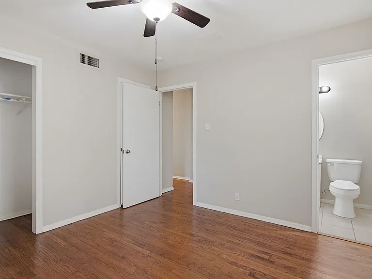 6500 Callahan Ct — Photo 13