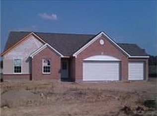 24 Oleander Dr, Franklin, OH 45005