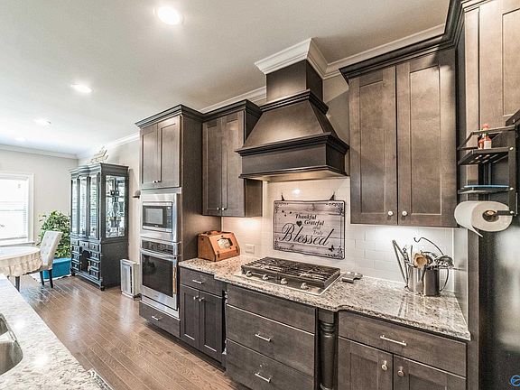 4th image of 109 Bartram Way