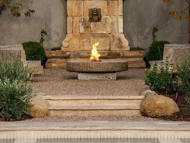 710 Romero Canyon Rd — Photo 37