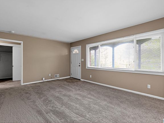 2nd image of 333 Northwood Dr
