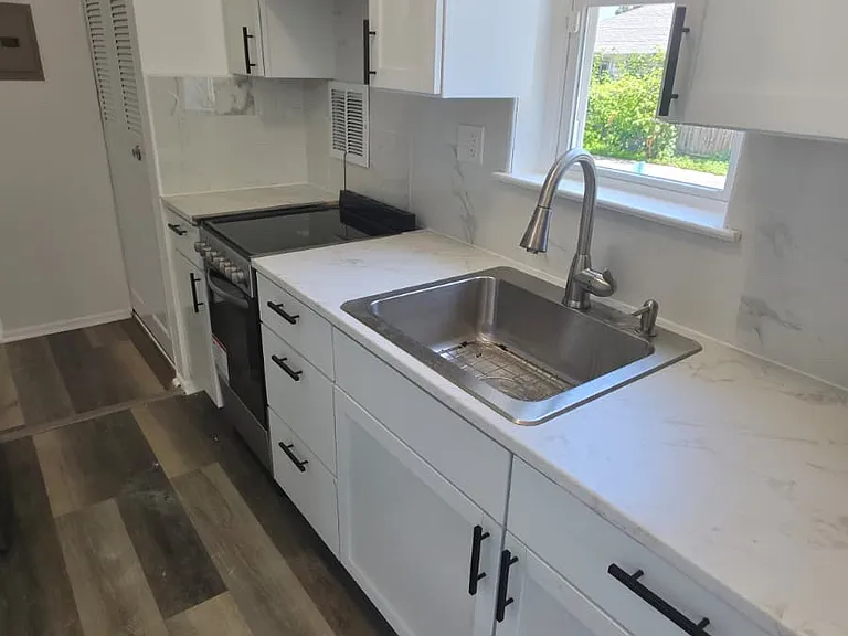 211 Birdseye St #2A — Photo 17