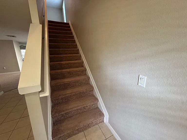 458 Tradition Ln — Photo 4