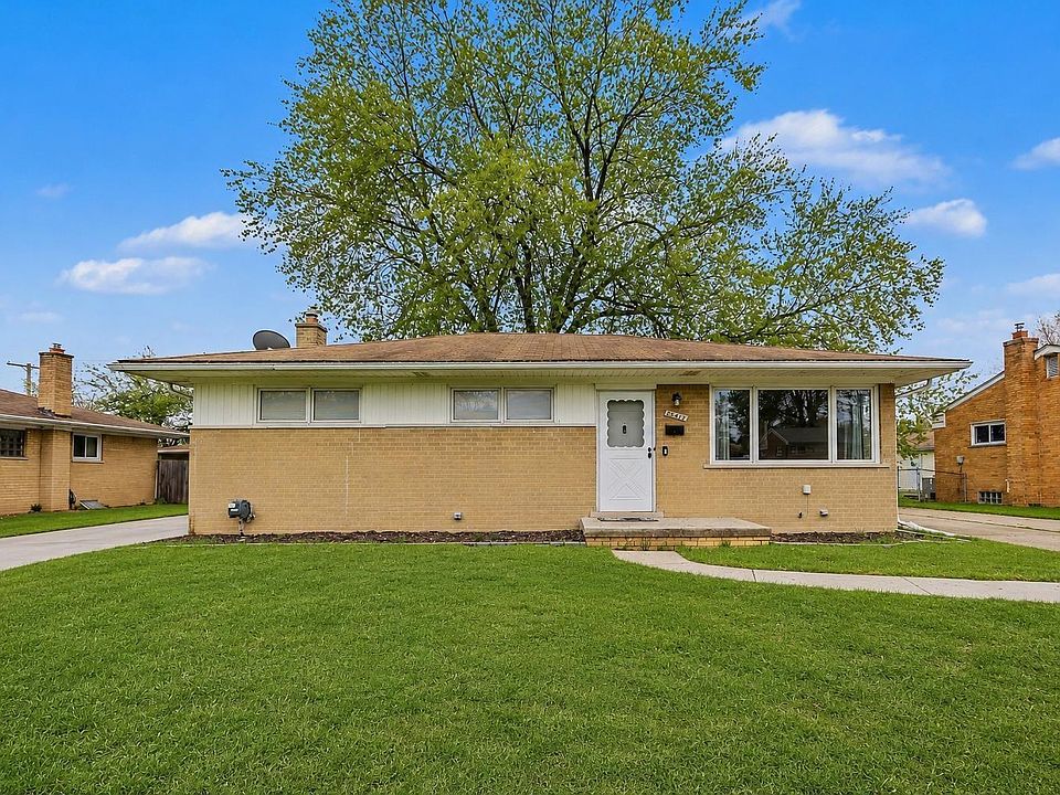 1st image of 35515 Golden Dr