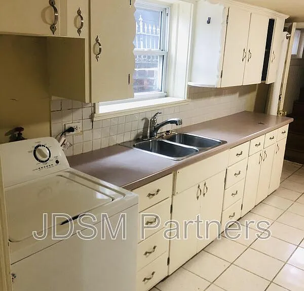 3319 Lowell Blvd #B — Photo 11