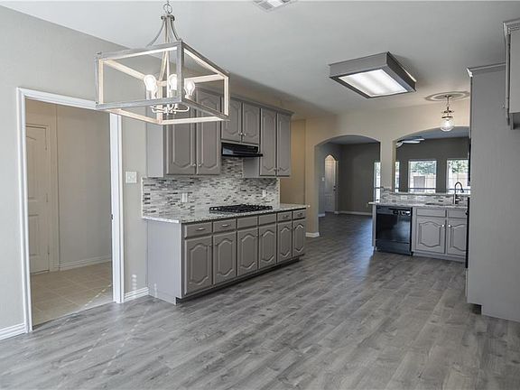 4th image of 3640 Vista Verde Trl