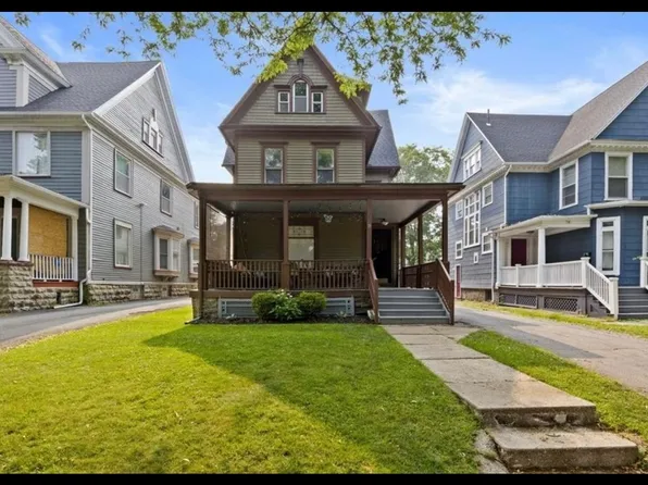 70 Oxford St APT 2, Rochester, NY 14607