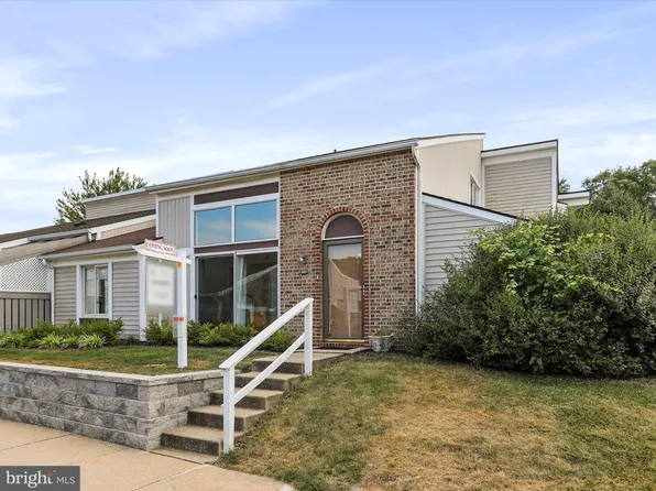 1651 Woodlands Run, Hagerstown, MD 21742