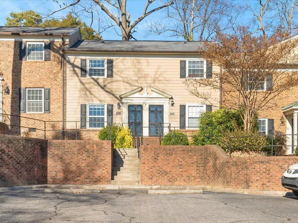 3751 Yorktown Pl, Raleigh, NC 27609